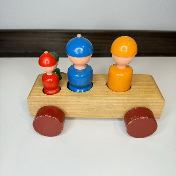 Kay Bojesen Original 1950s Danish Toy Wagon “Family Trip” Colorful Wooden Car - Picture 5 of 9